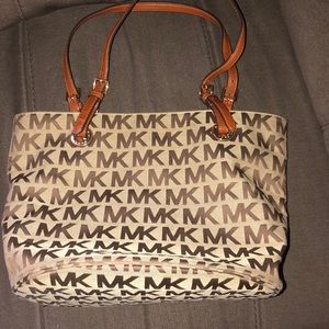 Michael Kors purse